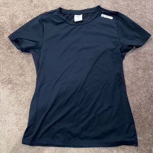 Black gymshark t-shirt womens size medium